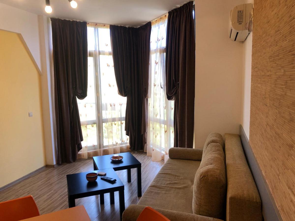 Fantasy Apartment 15 Комплекс Фантазия, Хисаря ภายนอก รูปภาพ
